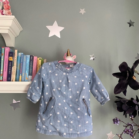 GAP Toddler Dress - Picture 2 of 6